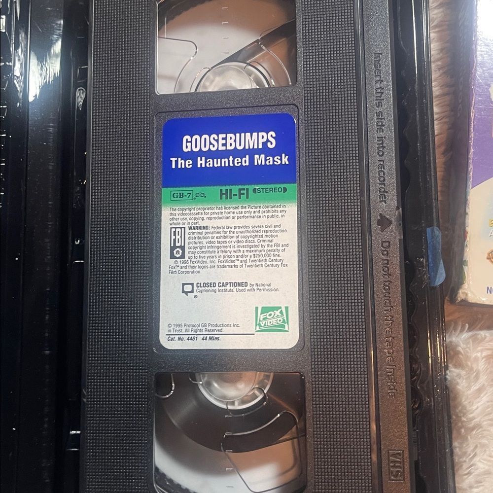 Goosebumps and Scooby-Doo VHS tapes - Picture 3 of 4